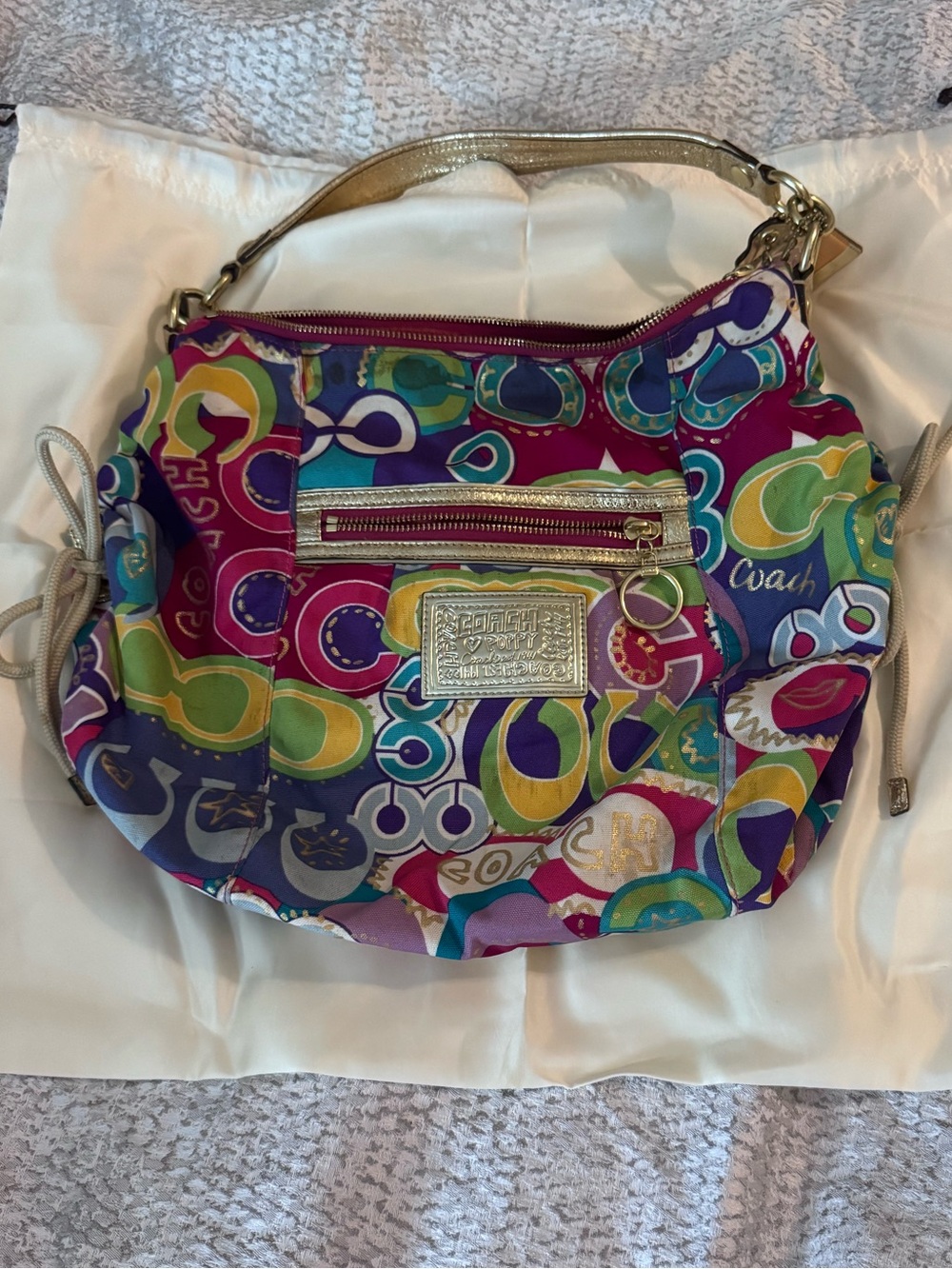 Vintage Coach Poppy Pop C Graffiti Shoulder bag